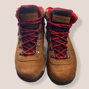 Columbia Newton Ridge Plus Waterproof Amped Boot